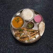 Bombil Thali