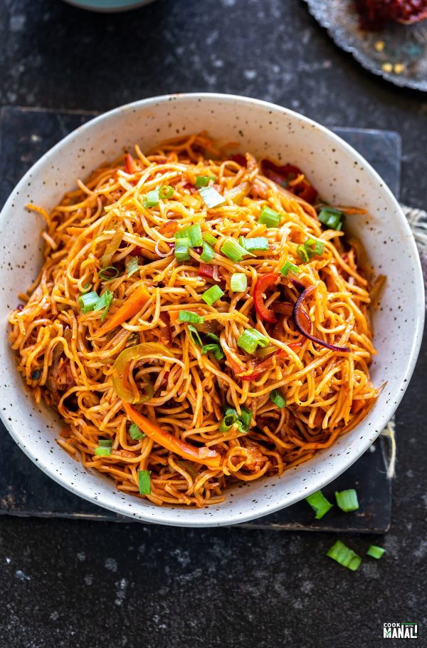 Chicken Schezwan noodles (After 7 pm)