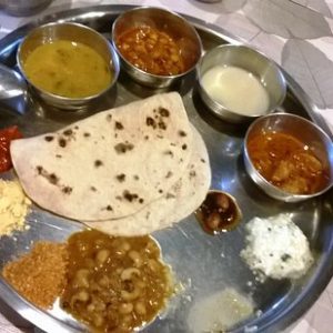Puranpoli Thali