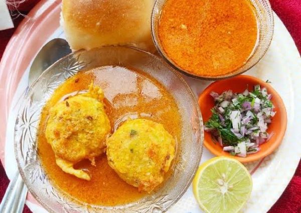 Batata Vada Sambar