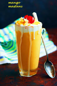 Mango mastani (seasonal)