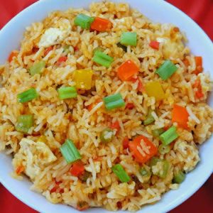 Egg Schezwan Rice