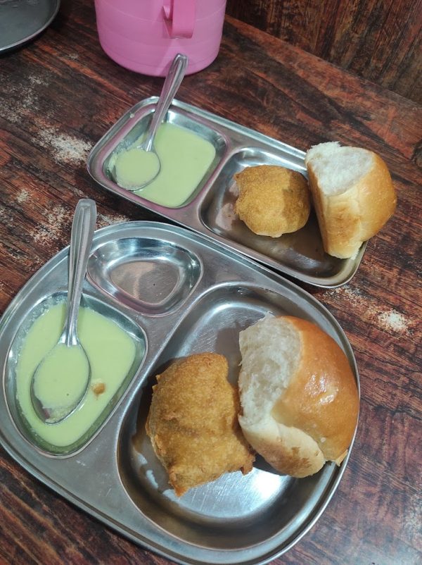 Vadapav