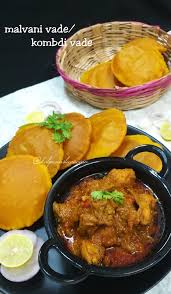 Kombdi Wade (Chicken)