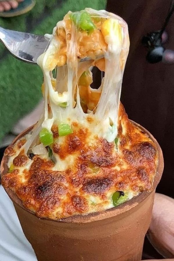 Veg Kulhad Pizza