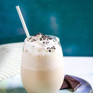 Clod coffee with ice cream