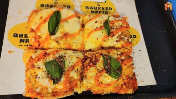 Margeritta Vadapav Pizza