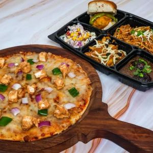 Tandoori Vadapav pizza