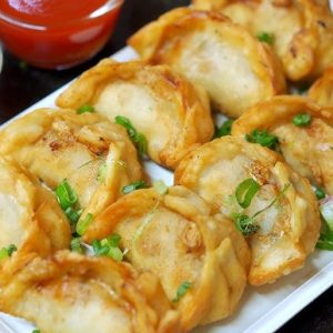Chi. Crispy Momos