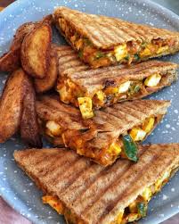 Paneer Makhani Sandwich